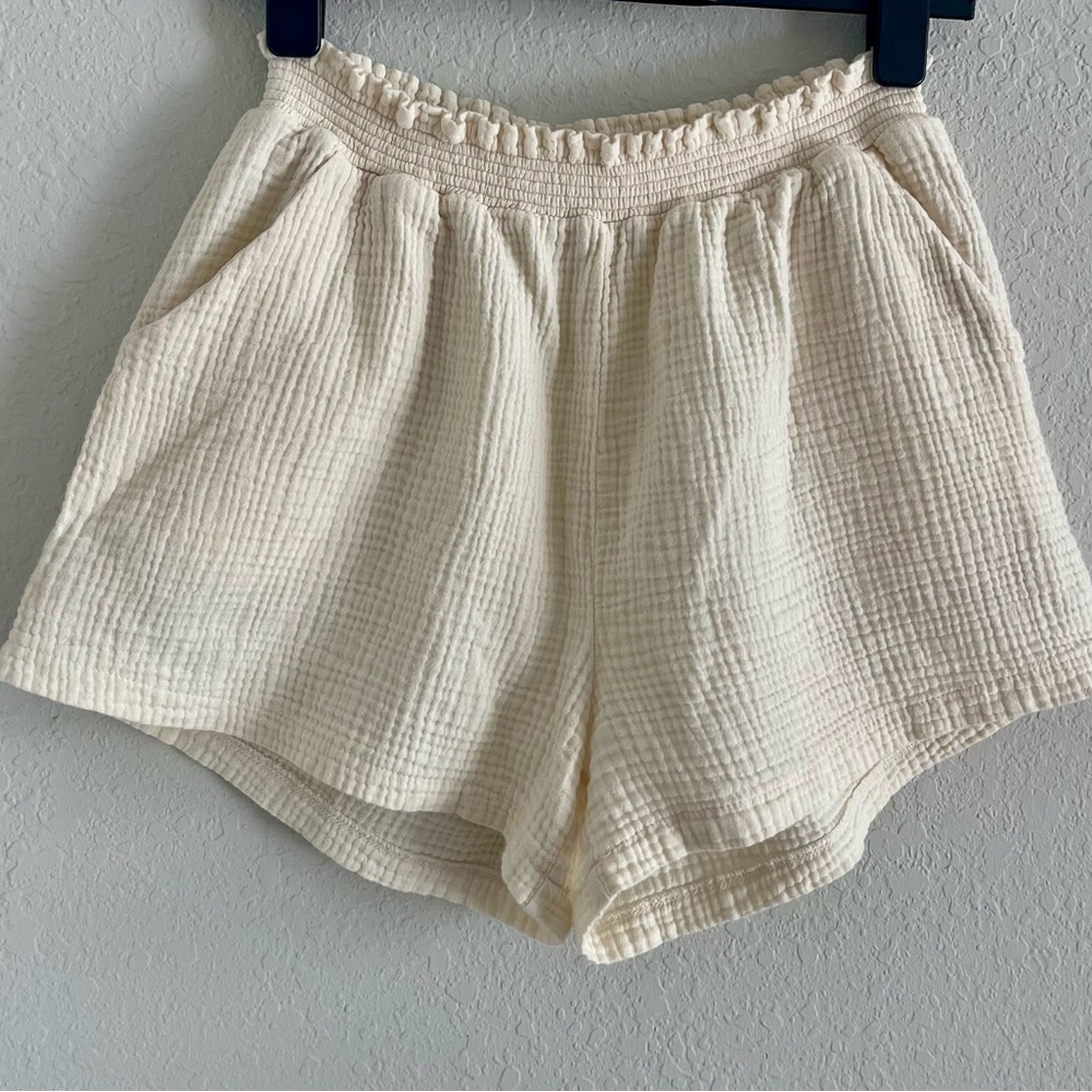 Lush High Waist Cream Shorts